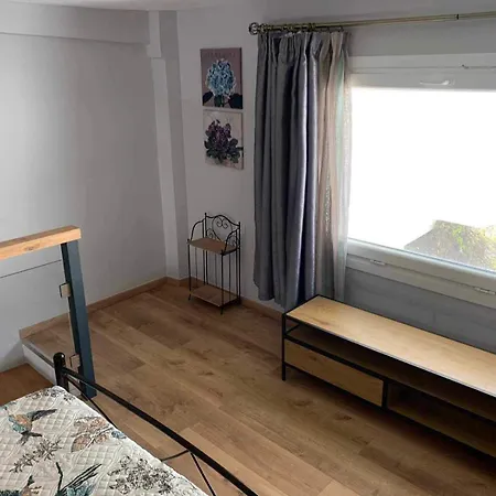 Flisvos Loft By The Sea Apartment