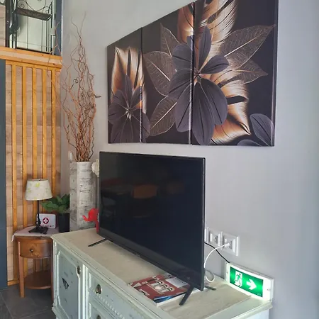 דירה Flisvos Loft By The Sea Skála Foúrkas