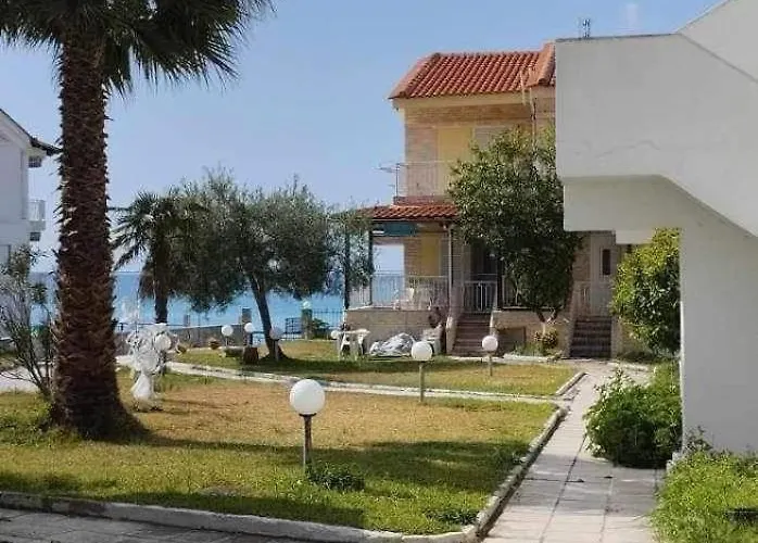 公寓 Flisvos Loft By The Sea Skála Foúrkas