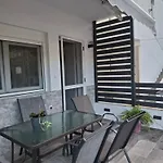 Flisvos Loft By The Sea * Skála Foúrkas