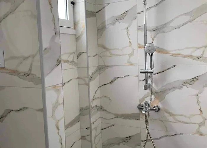 Flisvos Loft By The Sea Apartamento Skála Foúrkas