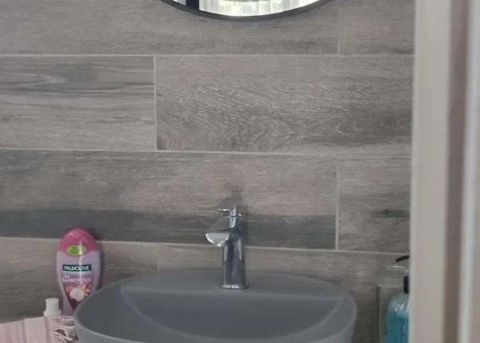 Flisvos Loft By The Sea *