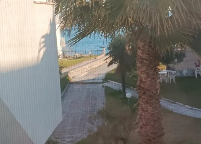 Flisvos Loft By The Sea