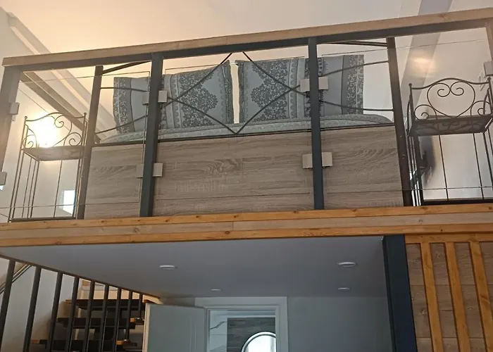 Flisvos Loft By The Sea Apartamento Skála Foúrkas